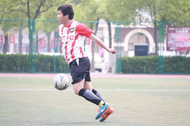 布克30分穆雷29+9+10 太阳力克老鹰回西部第七