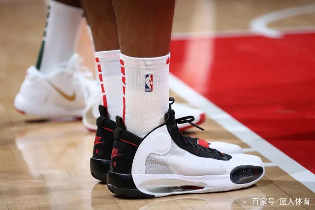 阿不都21+9徐杰25分 新疆6连胜终结广东9连胜